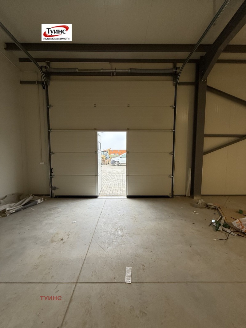 Дава под наем СКЛАД, гр. Пловдив, Индустриална зона - Север, снимка 3 - Складове - 52615729