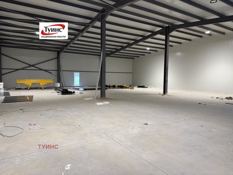 Дава под наем СКЛАД, гр. Пловдив, Индустриална зона - Север, снимка 4 - Складове - 52615729