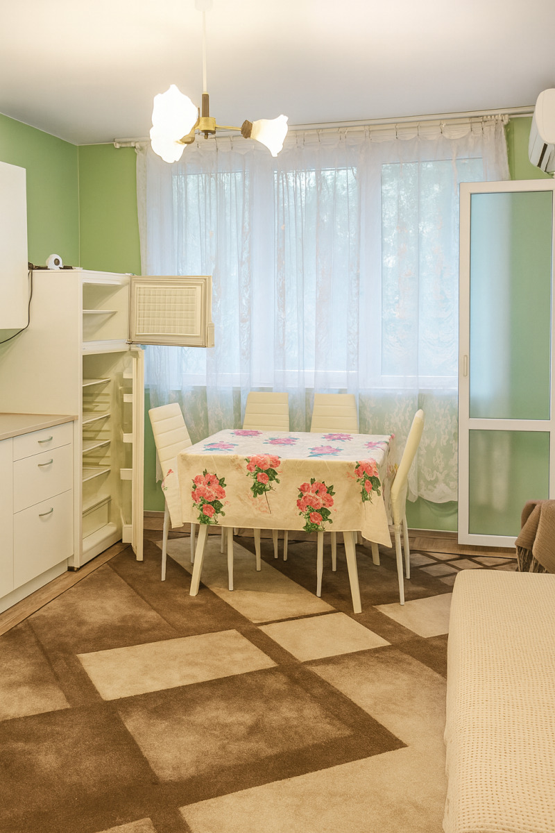 For Rent  2 bedroom Sofia , Tsentar , 120 sq.m | 81932137