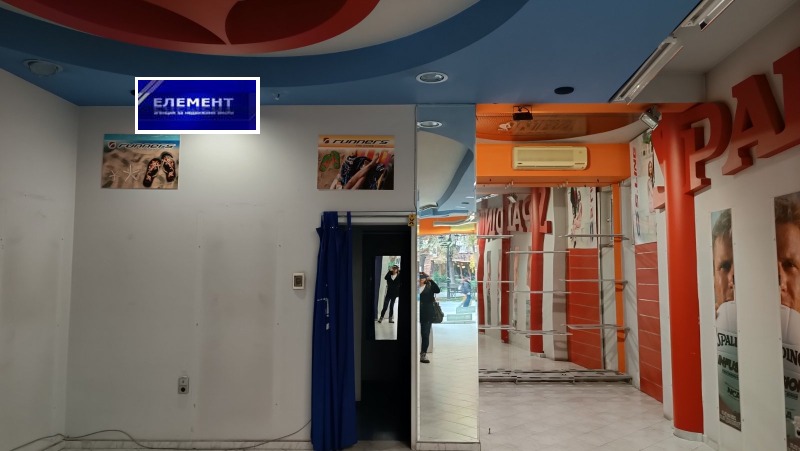 Дава под наем МАГАЗИН, гр. Пловдив, Център, снимка 2 - Магазини - 52128859