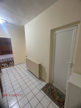 1 спаваћа соба Центар, Тарговиште 10