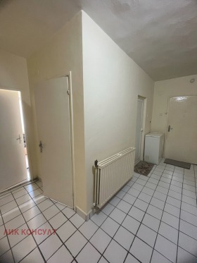 1 спаваћа соба Центар, Тарговиште 8