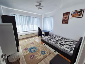    3- | Imot.bg    11