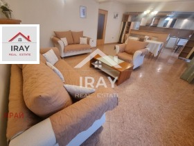 МНОГОСТАЕН, 200 m2