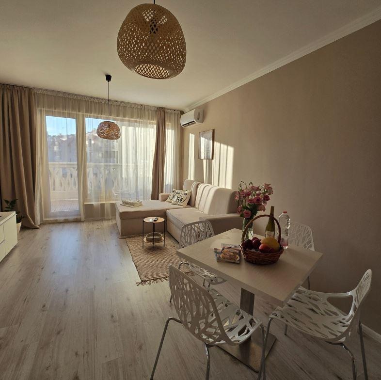 K pronájmu  1 ložnice Varna , Asparuchovo , 75 m2 | 58284083