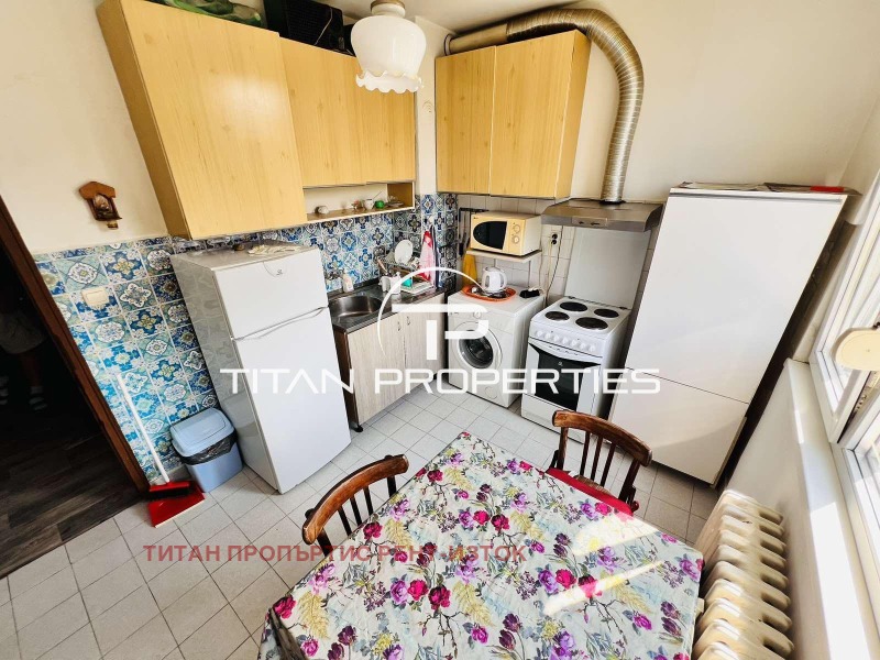 Дава под наем 2-СТАЕН, гр. Бургас, Лазур, снимка 6 - Апартаменти - 52799715