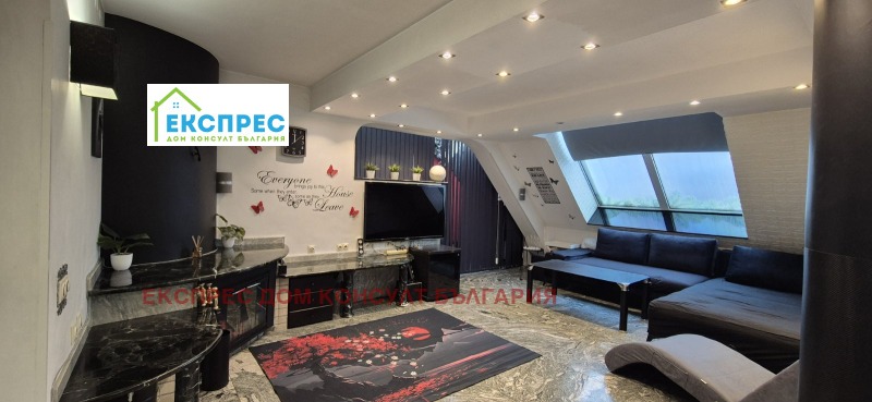 Дава под наем 3-СТАЕН, гр. София, Център