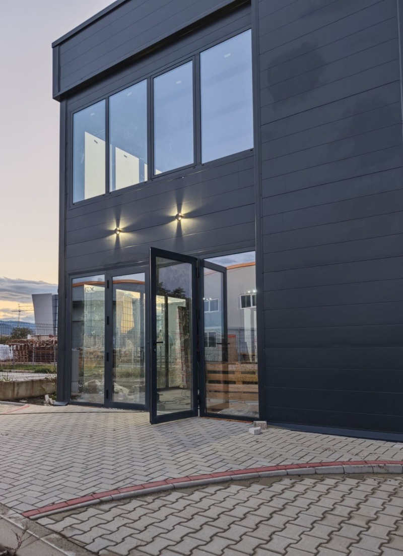 Дава под наем СКЛАД, гр. Пловдив, Индустриална зона - Юг