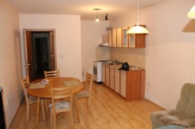 2 bedroom Zimno kino Trakiya, Varna 1