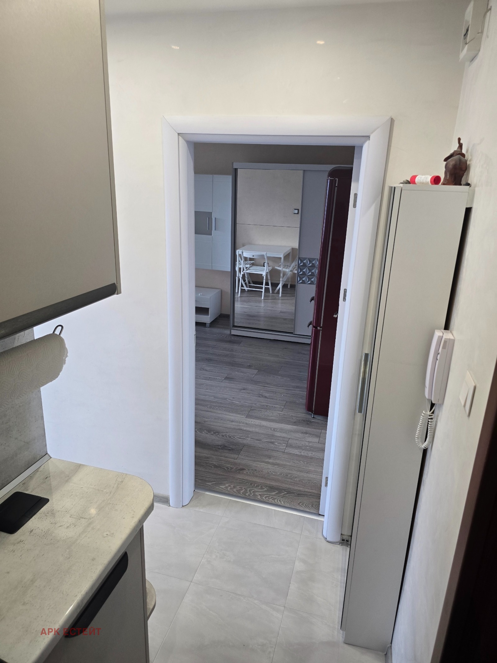 Дава под наем 2-СТАЕН, гр. София, Люлин 9, снимка 12 - Апартаменти - 54238132