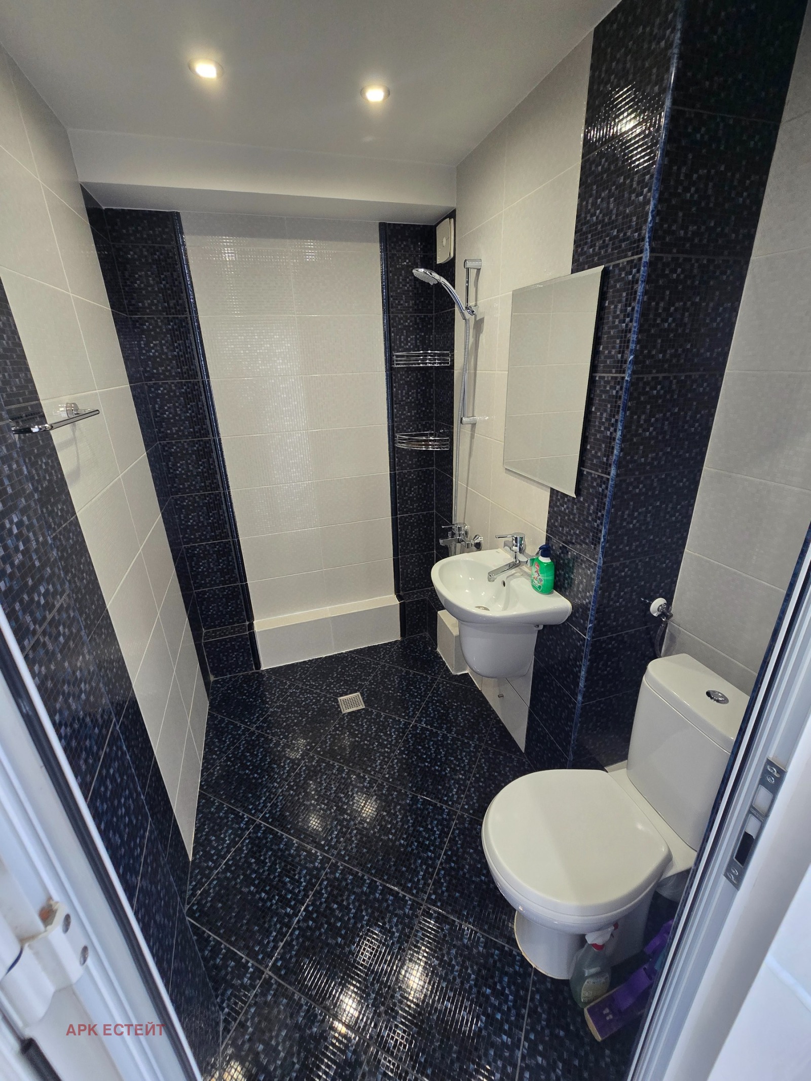 Дава под наем 2-СТАЕН, гр. София, Люлин 9, снимка 9 - Апартаменти - 54238132