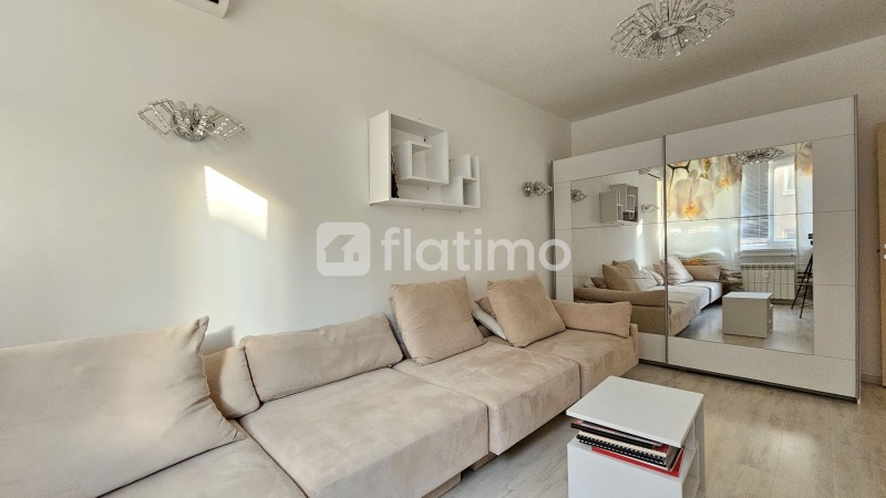 Дава под наем 2-СТАЕН, гр. София, Център, снимка 2 - Апартаменти - 52389889