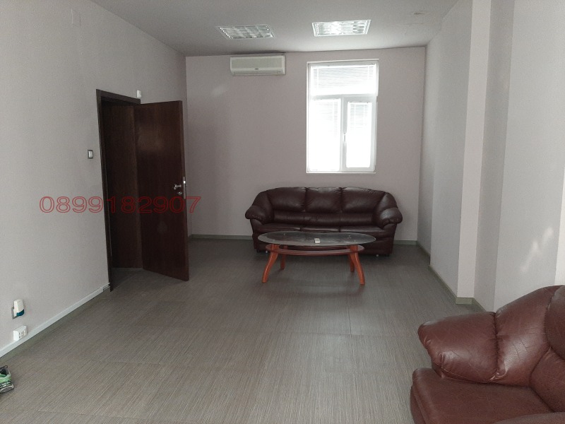 Дава под наем ОФИС, гр. Враца, Център, снимка 6 - Офиси - 52779086