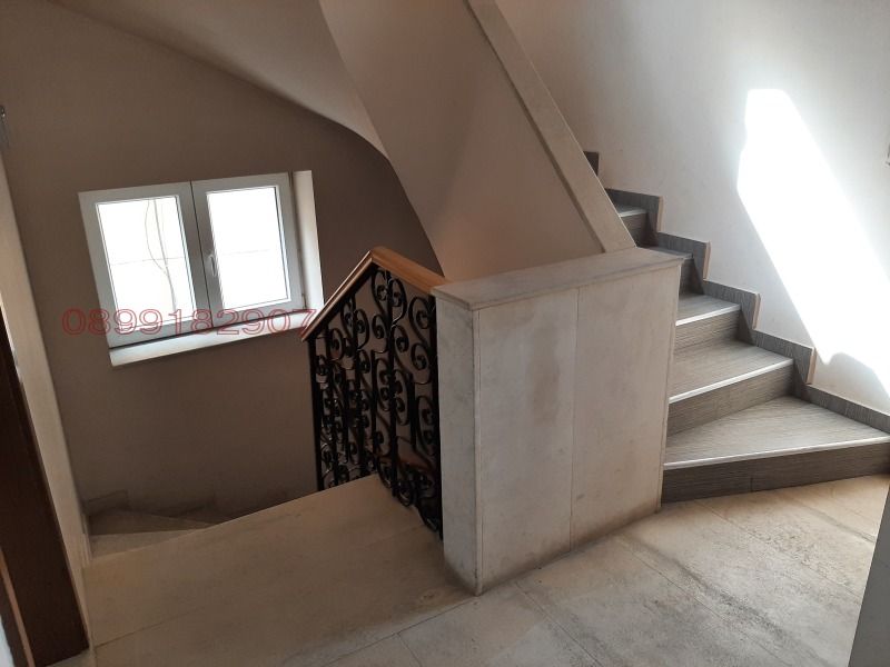 Дава под наем ОФИС, гр. Враца, Център, снимка 3 - Офиси - 52779086