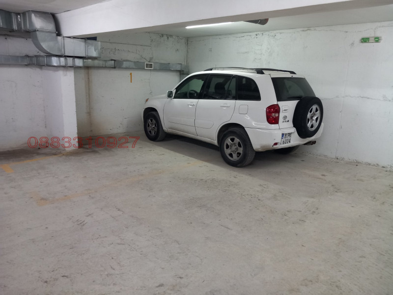 Дава под наем ГАРАЖ, ПАРКОМЯСТО, гр. Варна, ВИНС-Червен площад, снимка 4 - Гаражи и паркоместа - 53329491