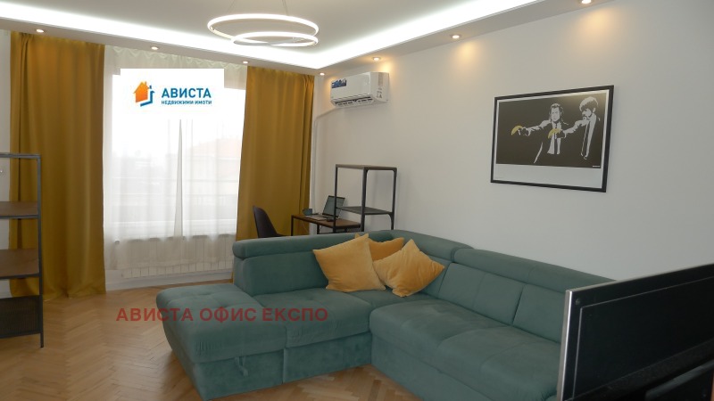 Дава под наем 2-СТАЕН, гр. София, Център