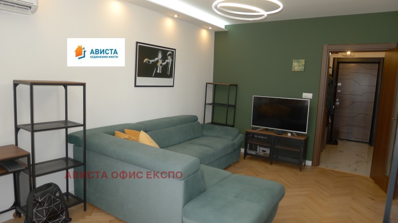 Дава под наем 2-СТАЕН, гр. София, Център, снимка 2 - Апартаменти - 53096553