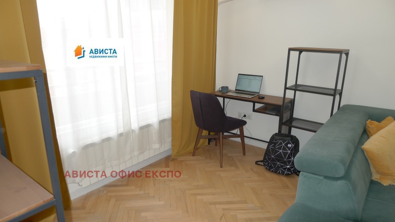 Дава под наем 2-СТАЕН, гр. София, Център, снимка 4 - Апартаменти - 53096553