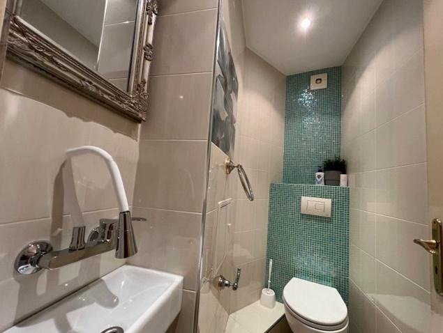 Дава под наем 3-СТАЕН, гр. София, Лозенец, снимка 8 - Апартаменти - 52327642