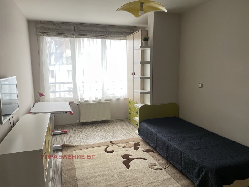 Zu vermieten  2 Schlafzimmer Sofia , Doktorski pametnik , 150 qm | 35977760 - Bild [10]