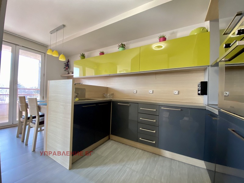 Zu vermieten  2 Schlafzimmer Sofia , Doktorski pametnik , 150 qm | 35977760 - Bild [5]