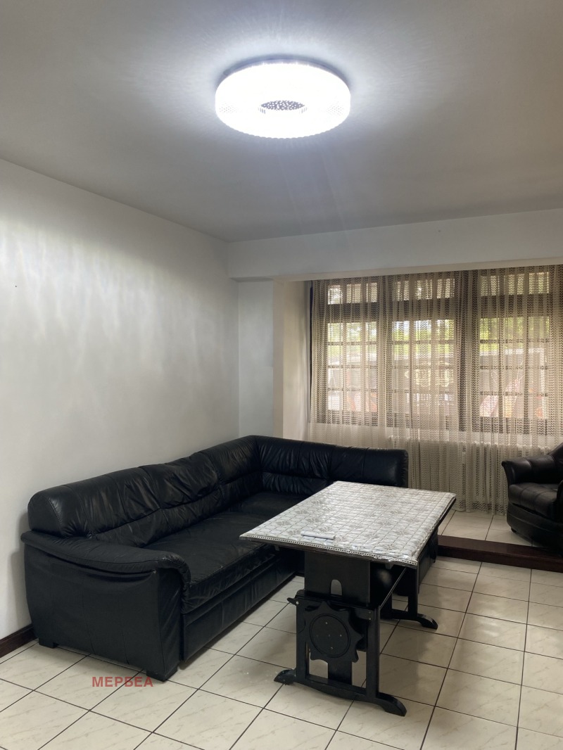 Zu vermieten  2 Schlafzimmer Pernik , Iztok , 90 qm | 38618448 - Bild [2]