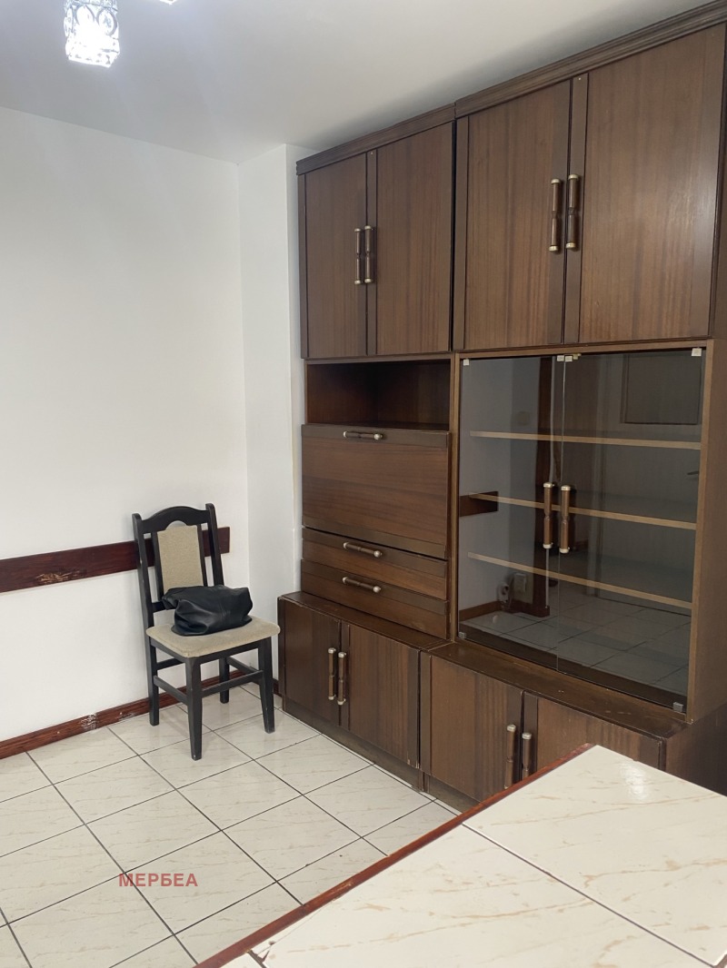 Zu vermieten  2 Schlafzimmer Pernik , Iztok , 90 qm | 38618448 - Bild [7]