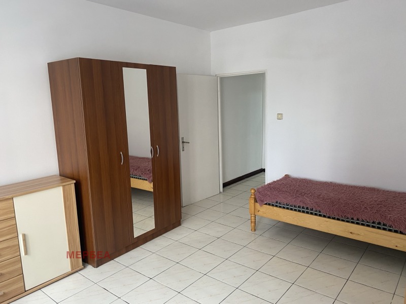 Zu vermieten  2 Schlafzimmer Pernik , Iztok , 90 qm | 38618448 - Bild [4]
