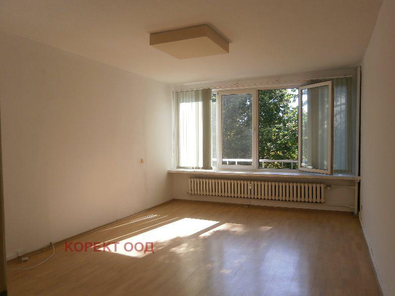 Дава под наем 4-СТАЕН, гр. София, Изгрев, снимка 4 - Апартаменти - 53290120