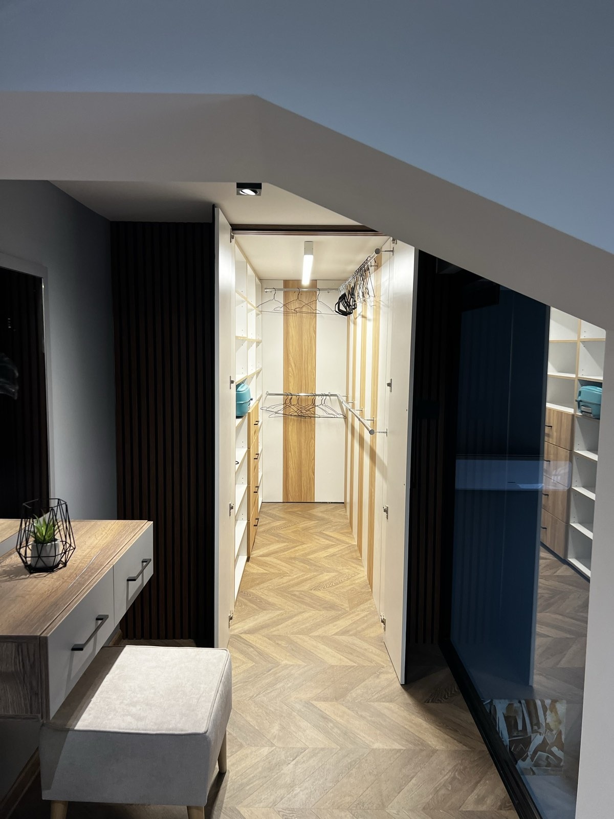 Дава под наем МЕЗОНЕТ, гр. Пловдив, Център, снимка 12 - Апартаменти - 53912156