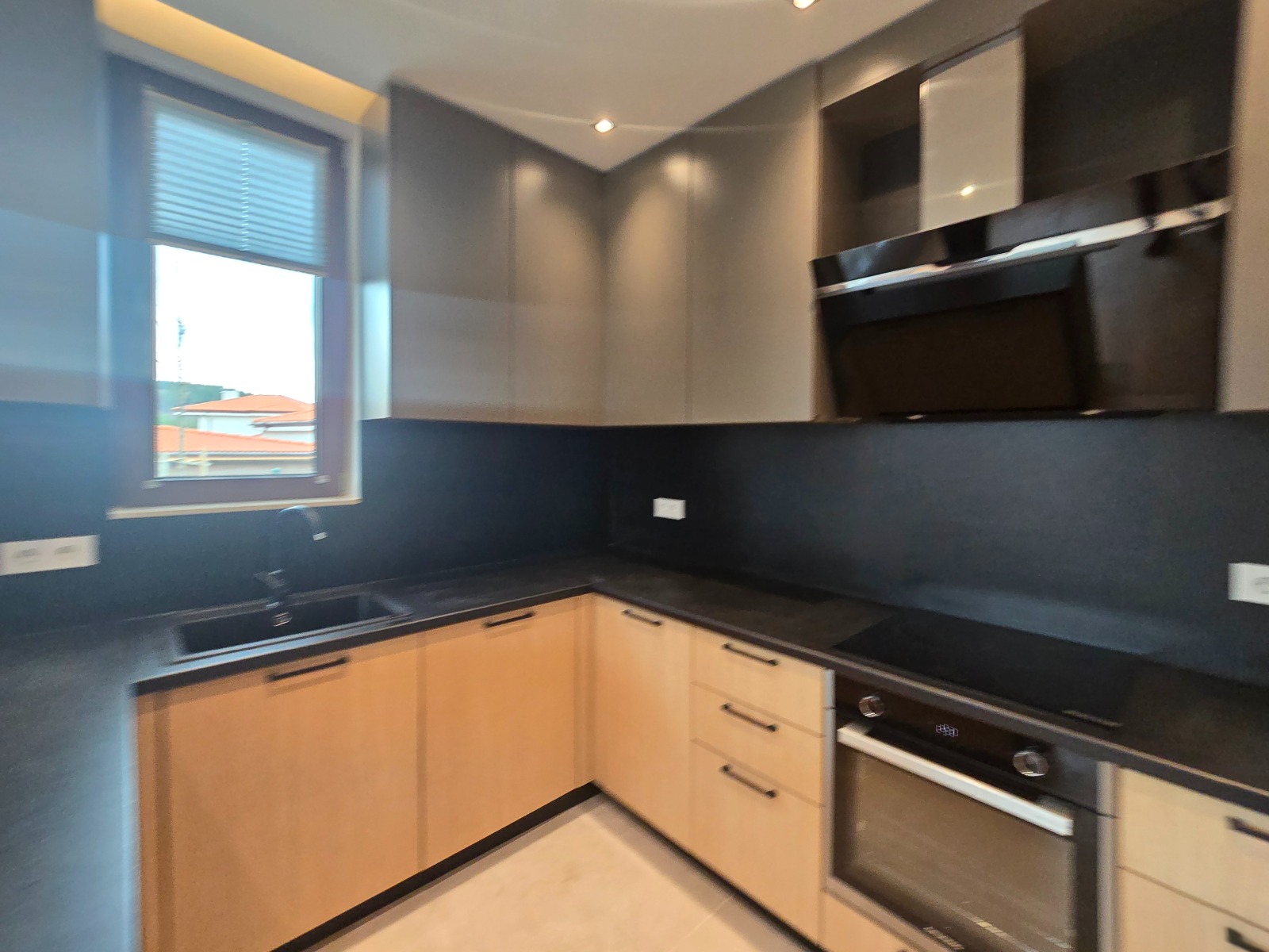 Дава под наем КЪЩА, с. Рударци, област Перник, снимка 10 - Къщи - 53717560