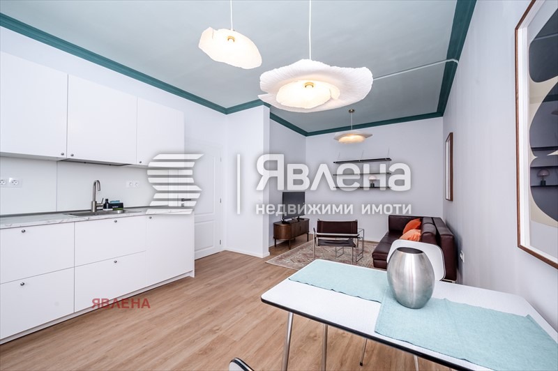 Дава под наем 2-СТАЕН, гр. София, Център