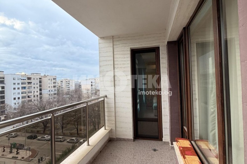 Дава под наем 3-СТАЕН, гр. Пловдив, Тракия, снимка 13 - Апартаменти - 53006154