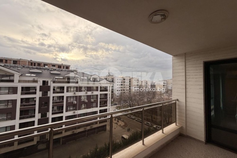 Дава под наем 3-СТАЕН, гр. Пловдив, Тракия, снимка 12 - Апартаменти - 53006154