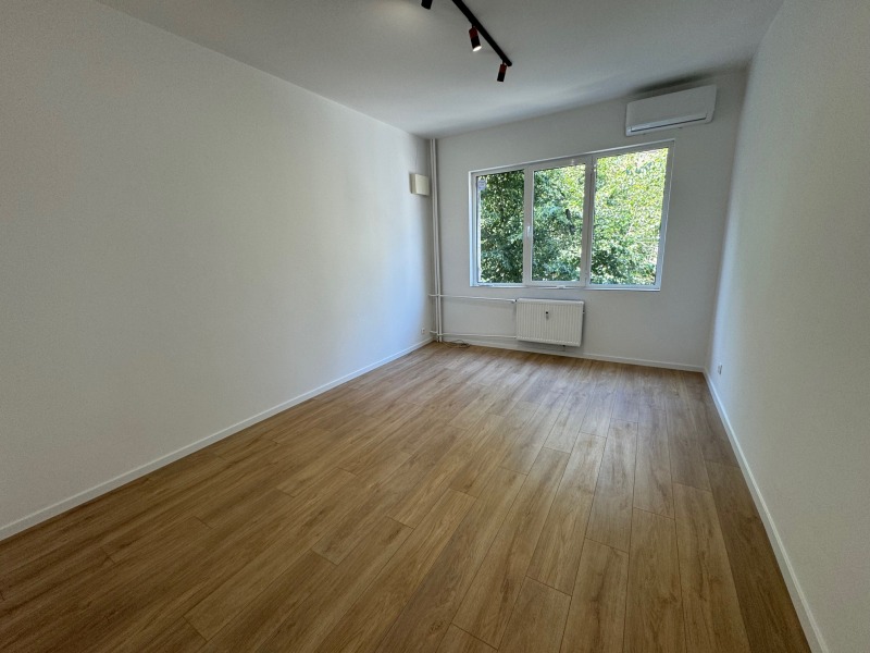 Para alugar  Escritório Sofia , Centar , 85 m² | 30287261