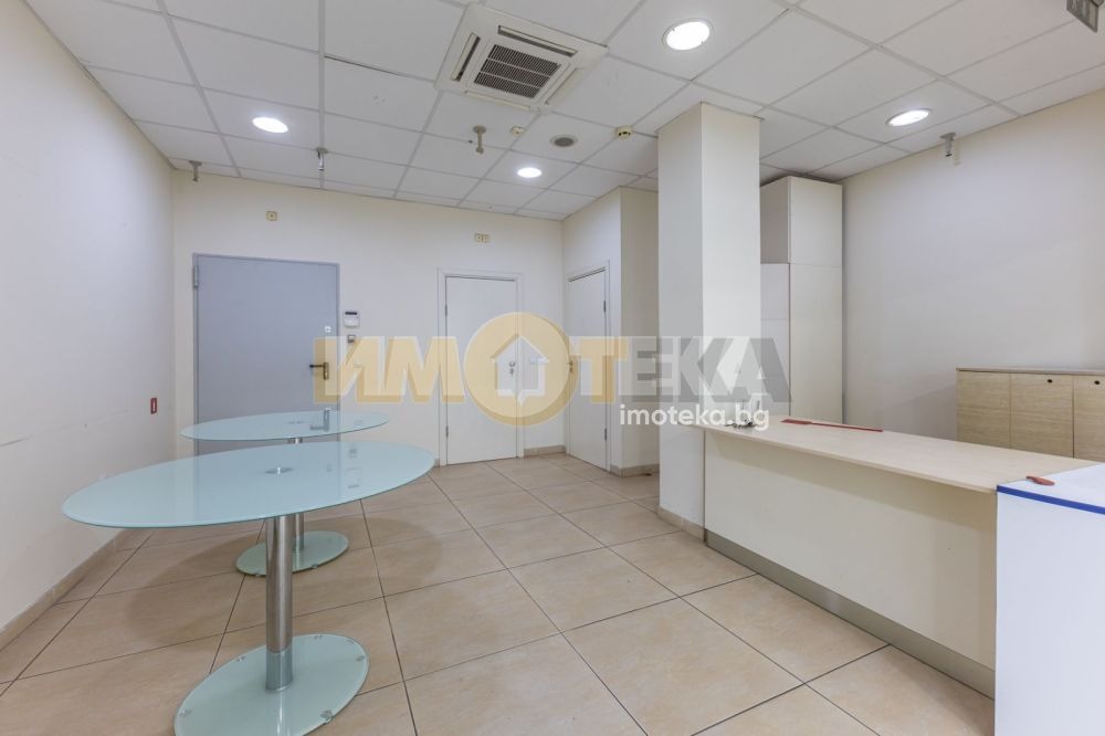 Дава под наем ОФИС, гр. Варна, Център, снимка 4 - Офиси - 56703270
