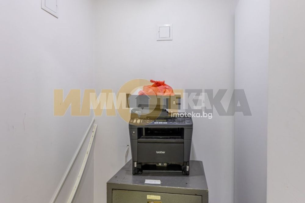 Дава под наем ОФИС, гр. Варна, Център, снимка 14 - Офиси - 56703270