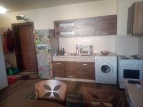 1 quarto Nadejda 2, Sofia 1