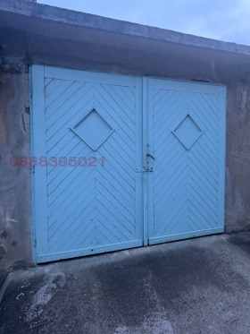 ГАРАЖ, ПАРКОМЯСТО, 20 m2