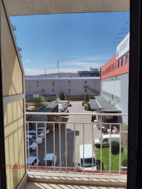 ���� ��� ���� 3-����� | Imot.bg � ����� ������ 9