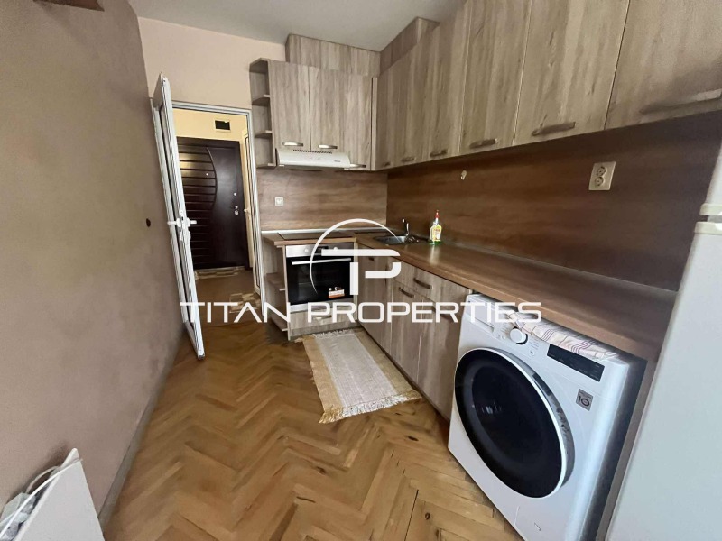 Дава под наем  2-стаен град Варна , Спортна зала , 64 кв.м | 89357435
