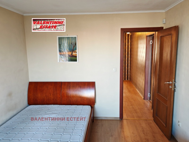 Дава под наем 3-СТАЕН, гр. София, Карпузица, снимка 8 - Апартаменти - 52811297