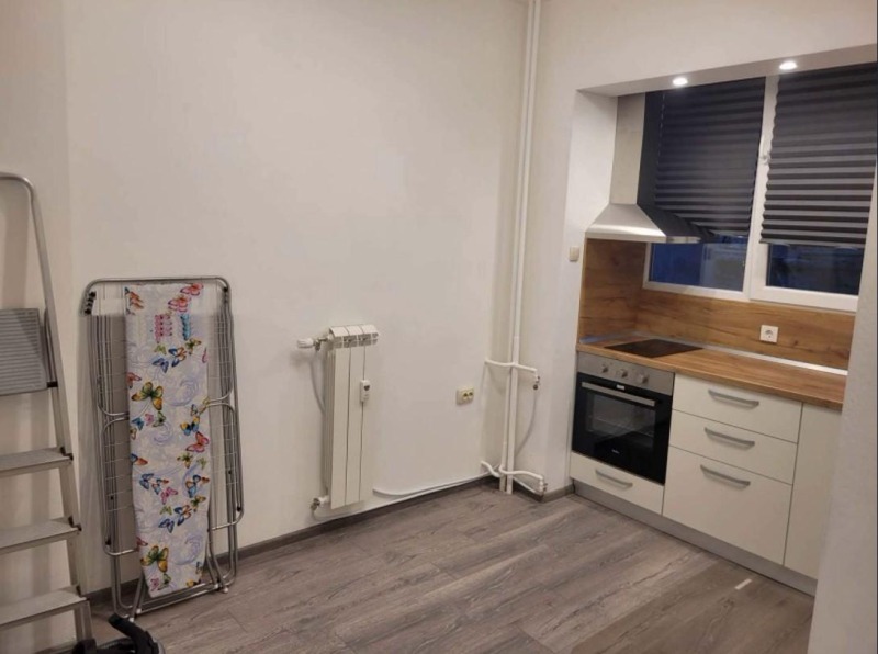 Дава под наем 3-СТАЕН, гр. София, Център, снимка 4 - Апартаменти - 53002194