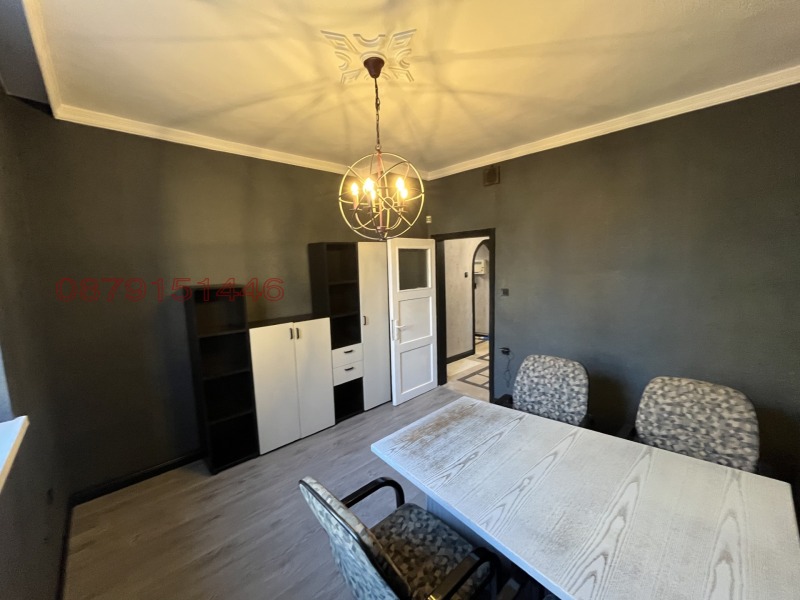 Do wynajęcia  Biuro Warna , Czataldża , 96 mkw | 44533785 - obraz [12]