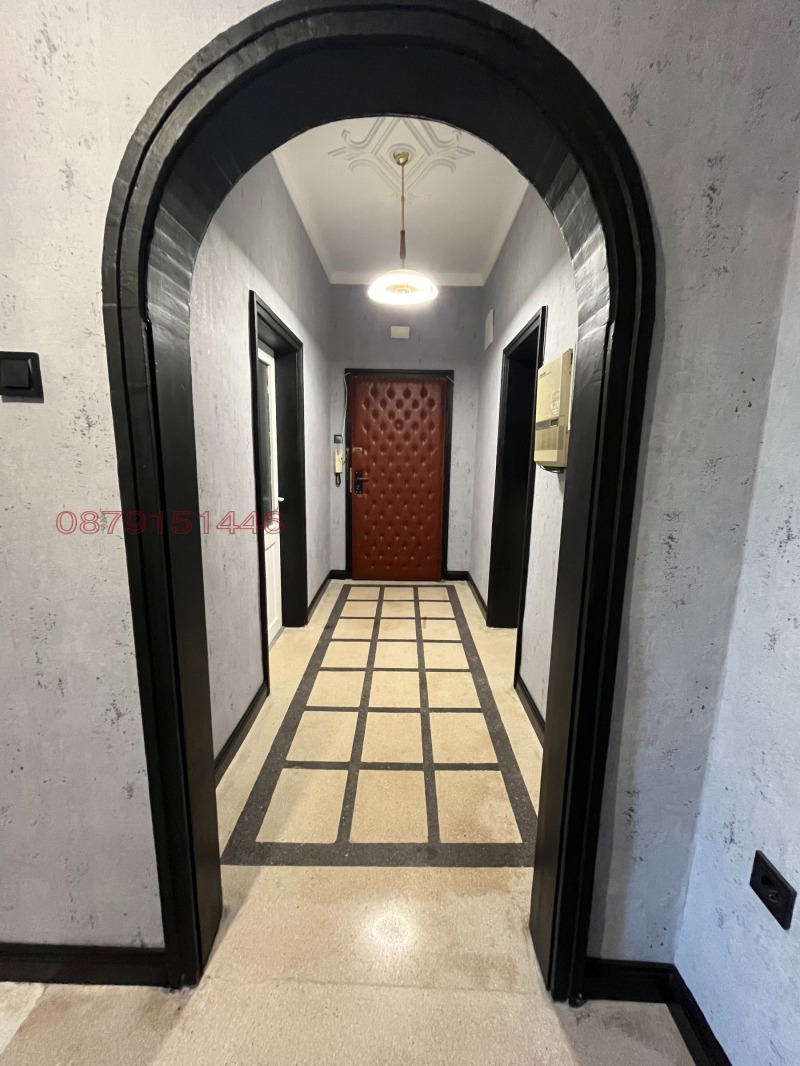 Do wynajęcia  Biuro Warna , Czataldża , 96 mkw | 44533785 - obraz [2]