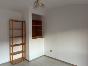 3 camere da letto Manastirski livadi, Sofia 11