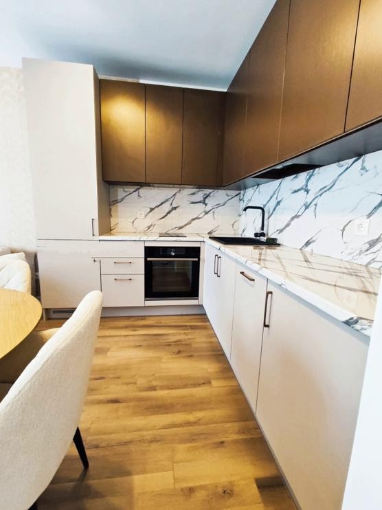 Дава под наем 2-СТАЕН, гр. София, Сердика