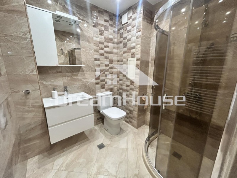 Kiadó  2 hálószobás Plovdiv , Karsijaka , 106 négyzetméter | 35048199 - kép [12]
