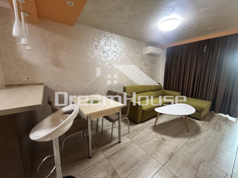 Kiadó  2 hálószobás Plovdiv , Karsijaka , 106 négyzetméter | 35048199
