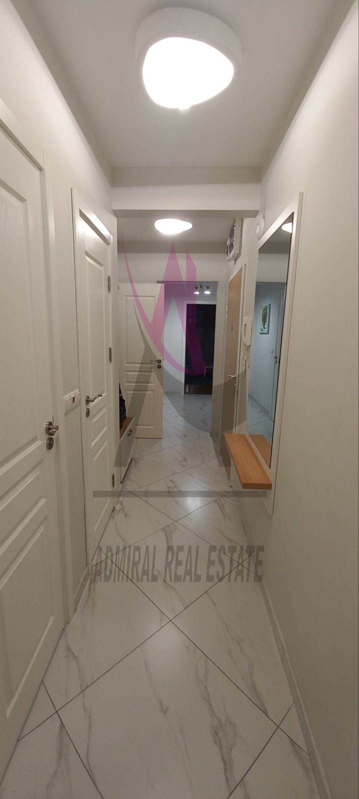 Zu vermieten  3 Schlafzimmer Warna , Zentar , 100 qm | 54798492 - Bild [5]